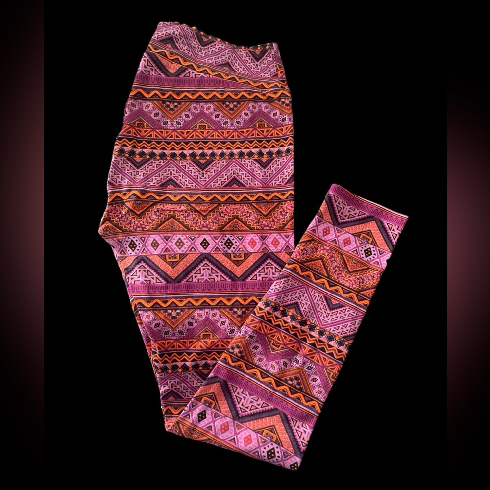 LuLaRoe leggings - size Tall & Curvy - worn once!